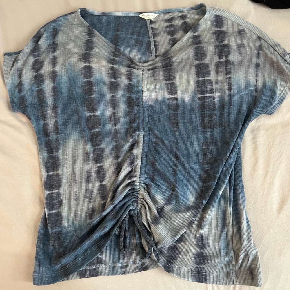 Aeropostale Blue and Gray Ruched Top